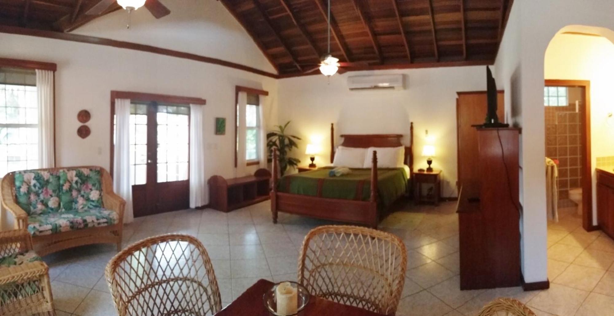 Cocotal Inn And Cabanas San Pedro  Quarto foto