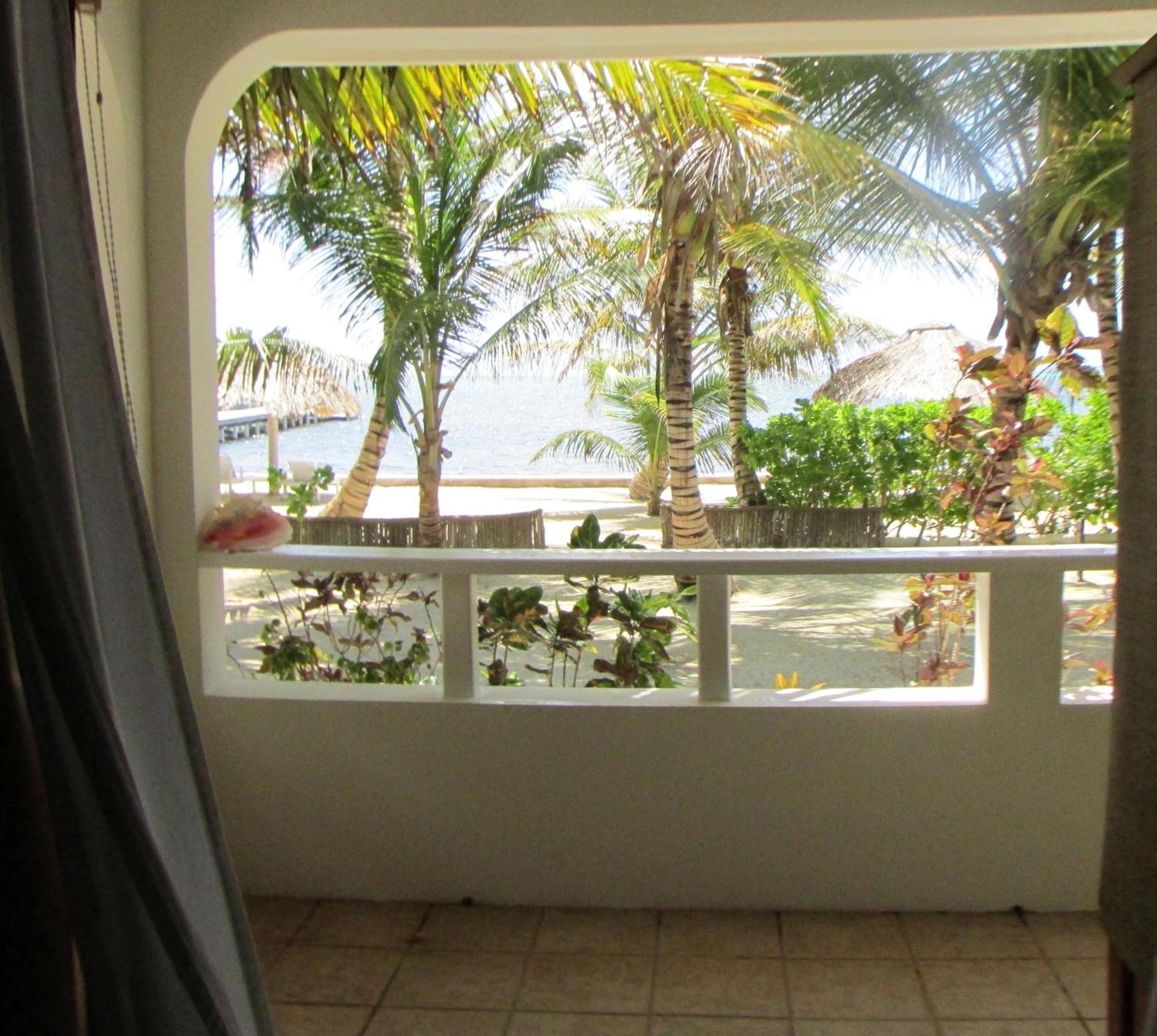 Cocotal Inn And Cabanas San Pedro  Quarto foto